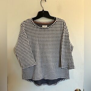 Lou & Grey Tops for Women 3/4 sleeve textured square print top